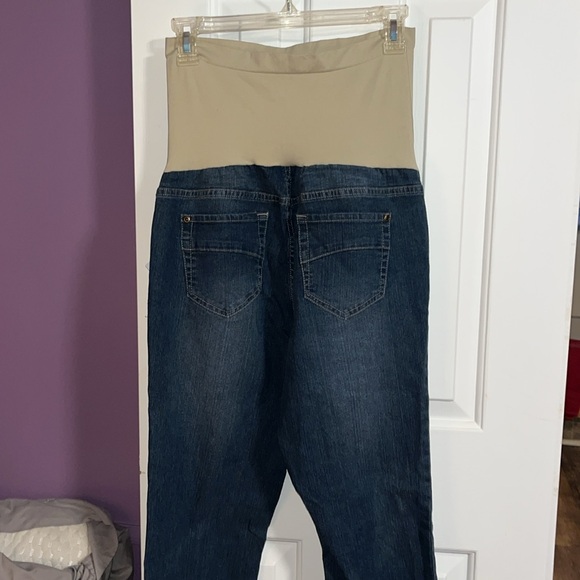 NWT Belly By Design Maternity Jeans! - Picture 3 of 6
